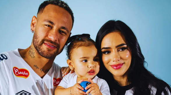 Bruna Biancardi revela casamento com Neymar