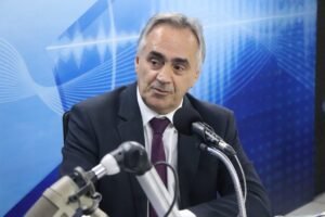 Cartaxo admite palanque duplo do PT em 2026 na Paraíba