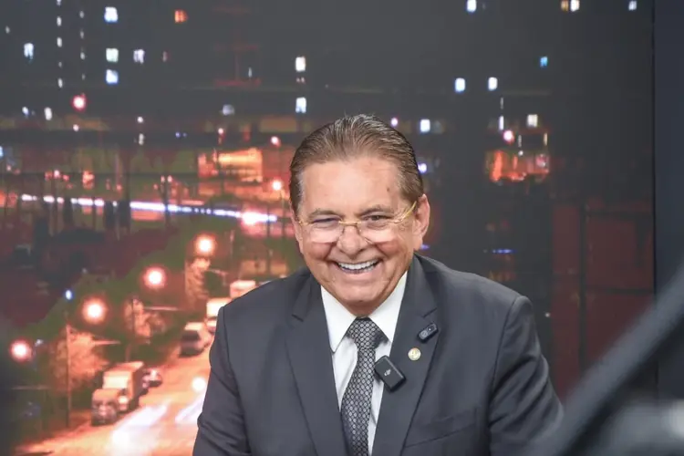 Adriano Galdino anuncia votação de R$ 225,5 milhões em emendas da LDO para próxima terça na Assembleia