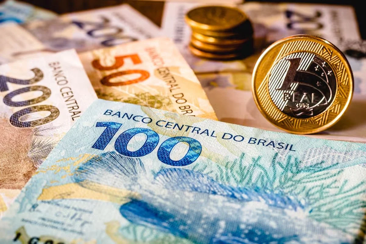 Arrecadação federal bate recorde e chega a R$ 289,3 bi Arrecadação federal bate recorde e chega a R$ 289,3 bi