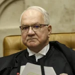 Fachin tira pedido de investigação contra Mendonça do inquérito das fake news
